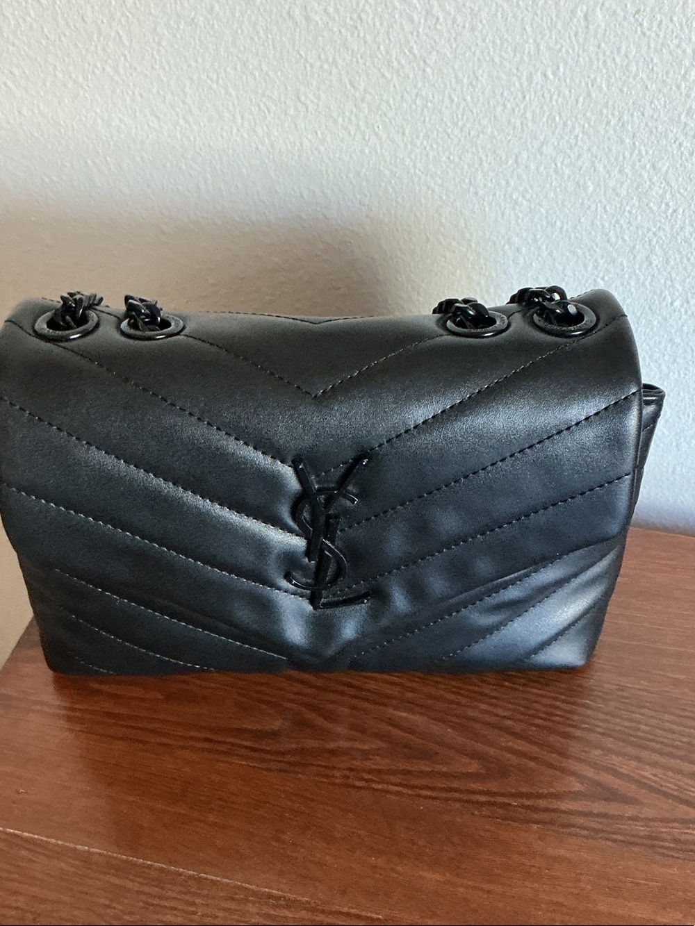 DH Gate saint  Quilted Chevron Chain Shoulder Bag